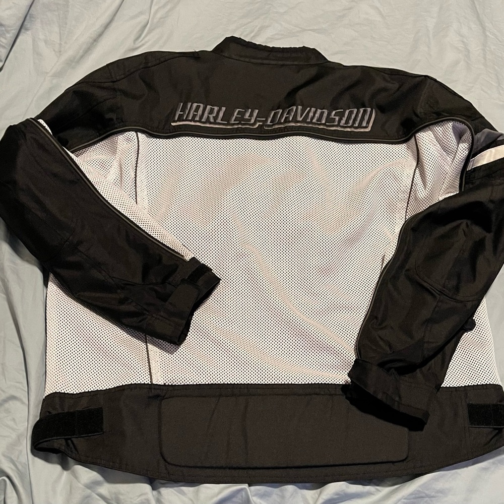 HD Switchback Defender Jacket - Picture 8 of 9